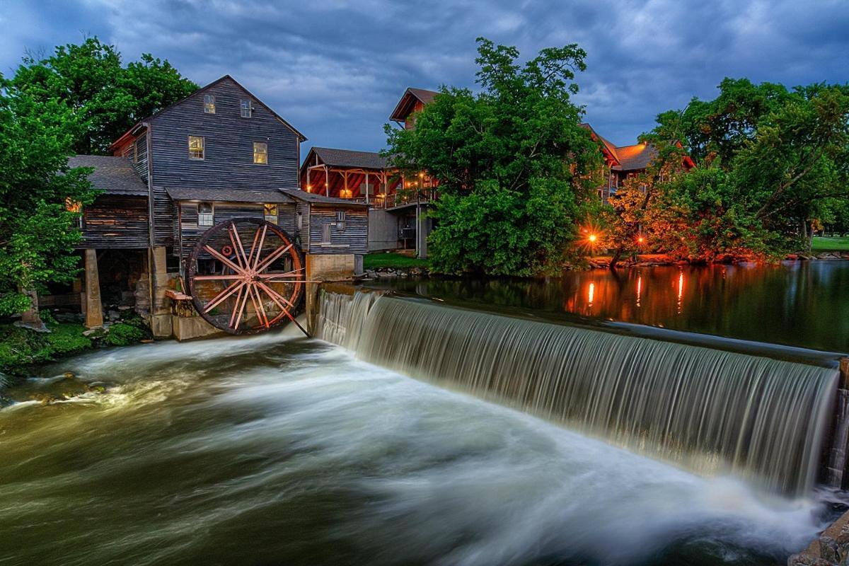 Pigeon Forge Getaway Villa Exterior photo